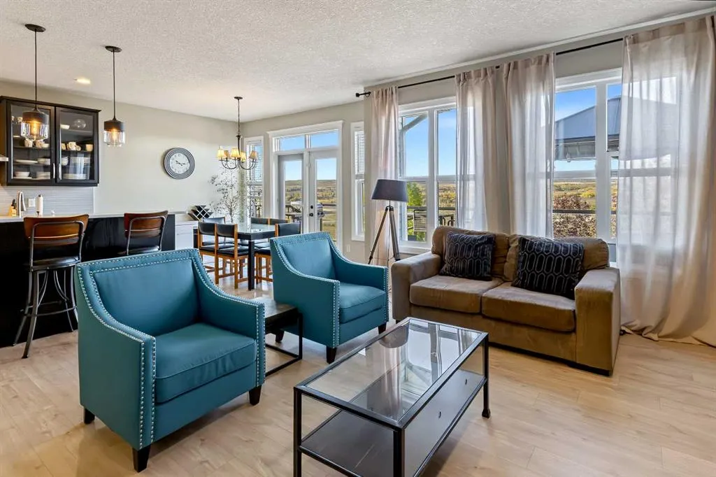 86 Heritage View