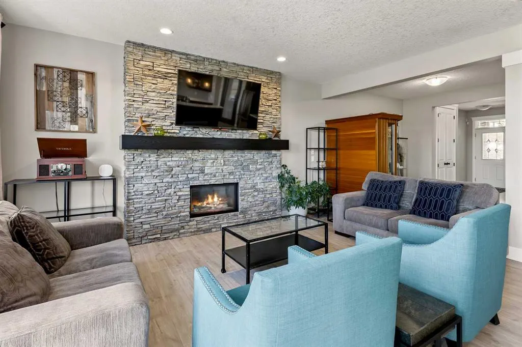 86 Heritage View