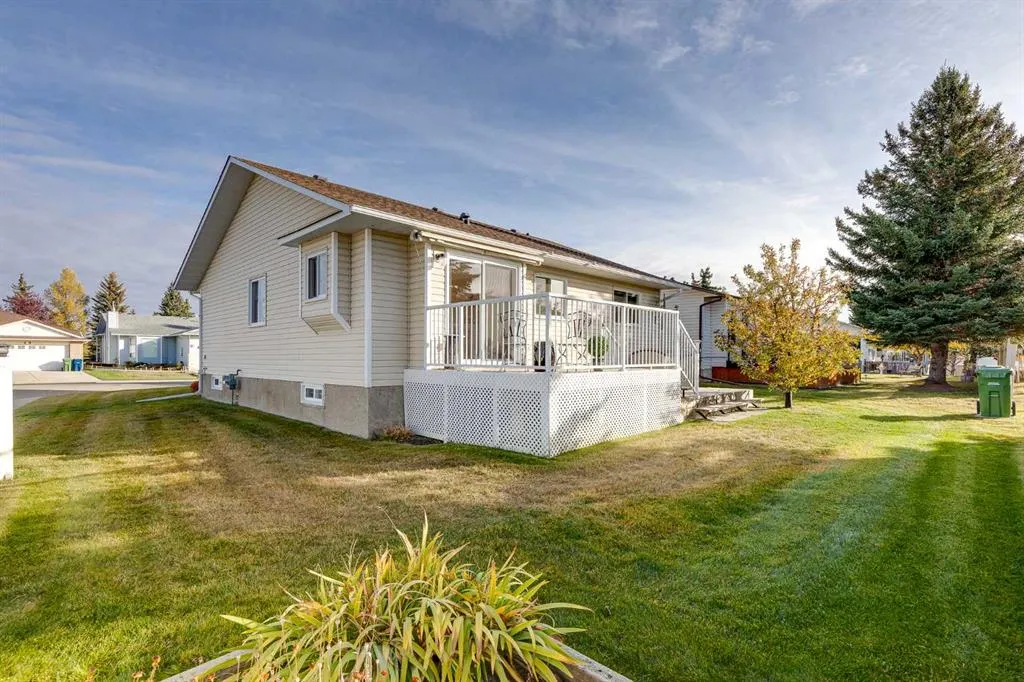 39 Woodside Close NW