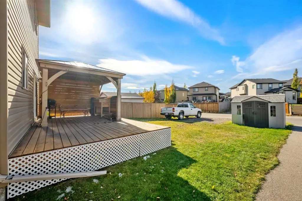 116 Drake Landing Loop