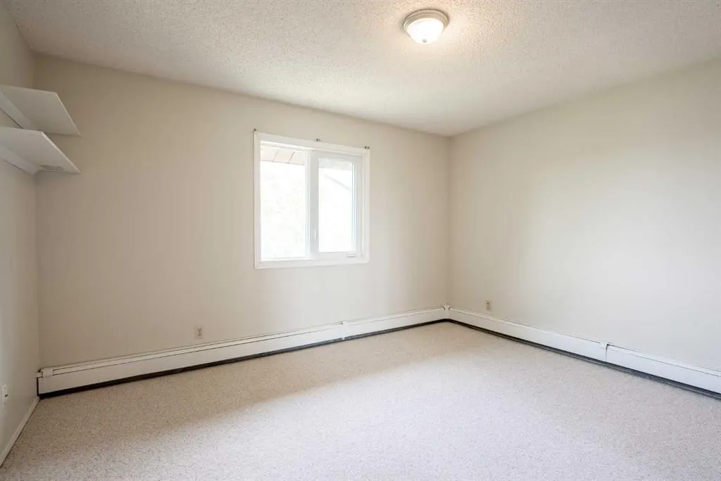 65 Temple Boulevard W #307