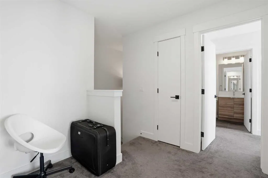 10060 46 Street NE #402