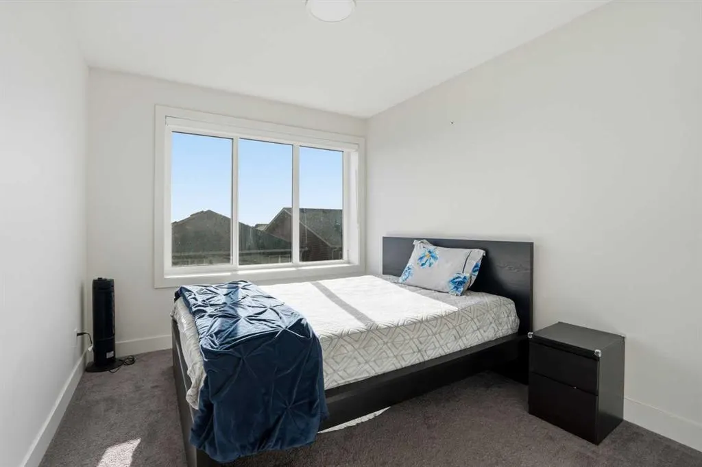 10060 46 Street NE #402