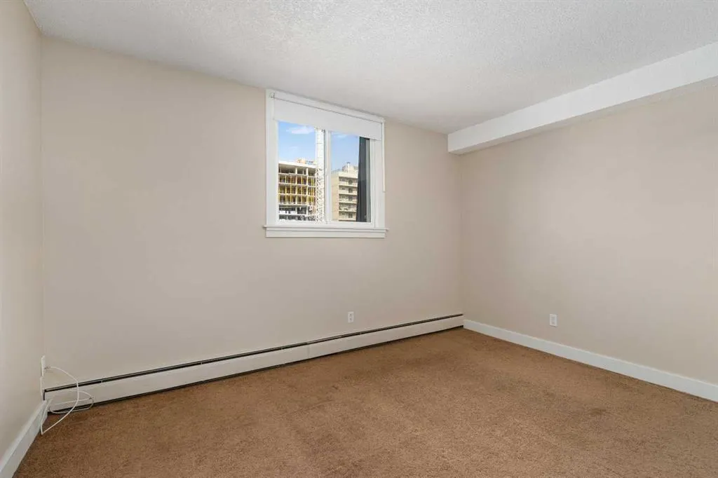 315 9A Street NW ##404