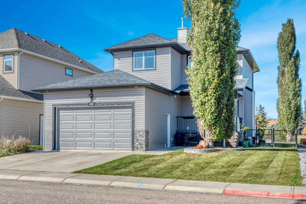 148 Aspen Creek Crescent