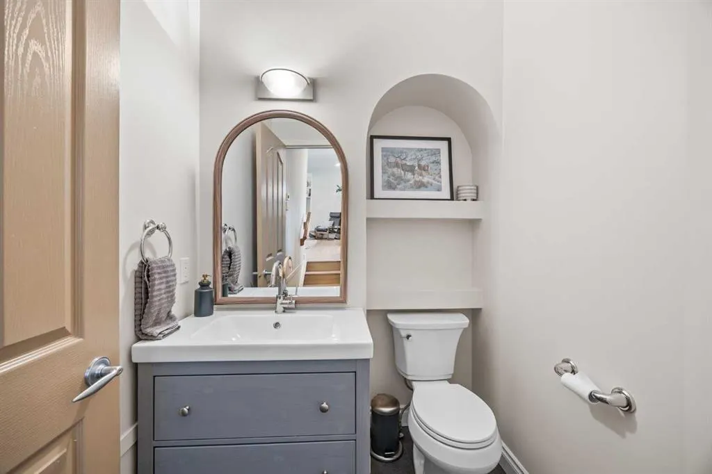 7 Springbank Mews SW
