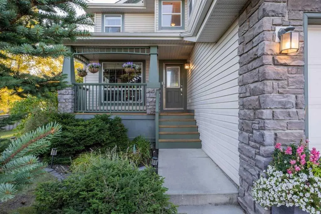 7 Springbank Mews SW