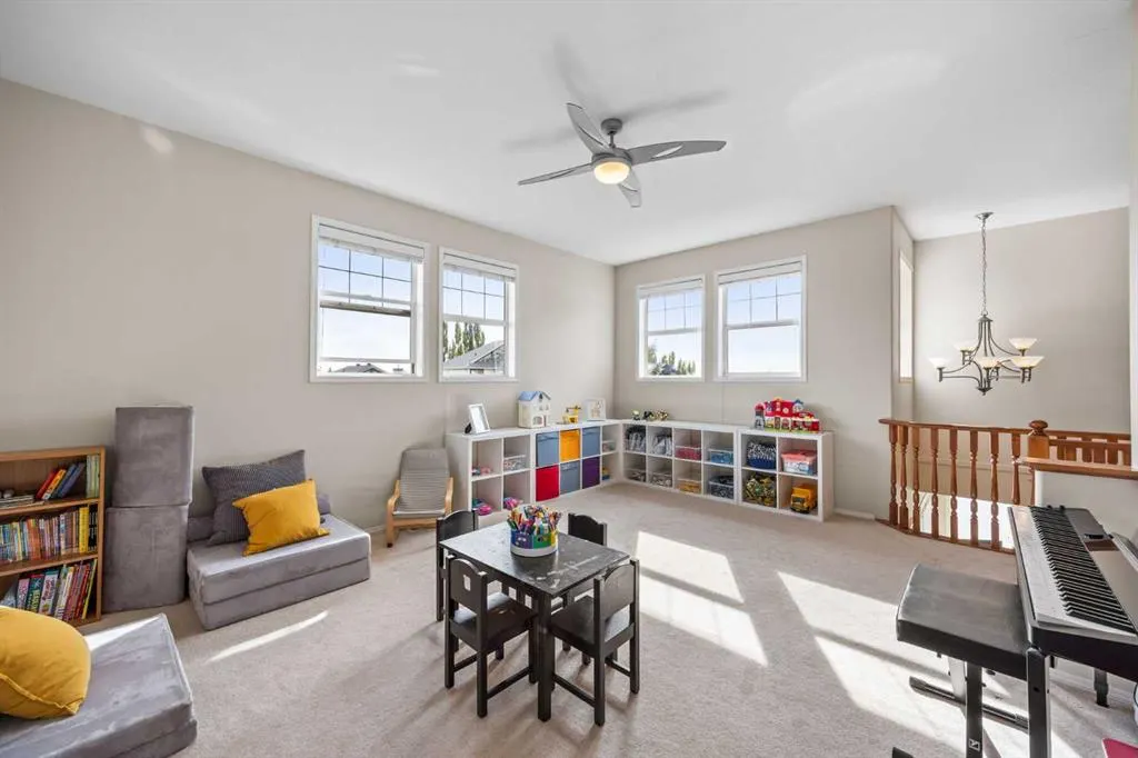 7 Springbank Mews SW