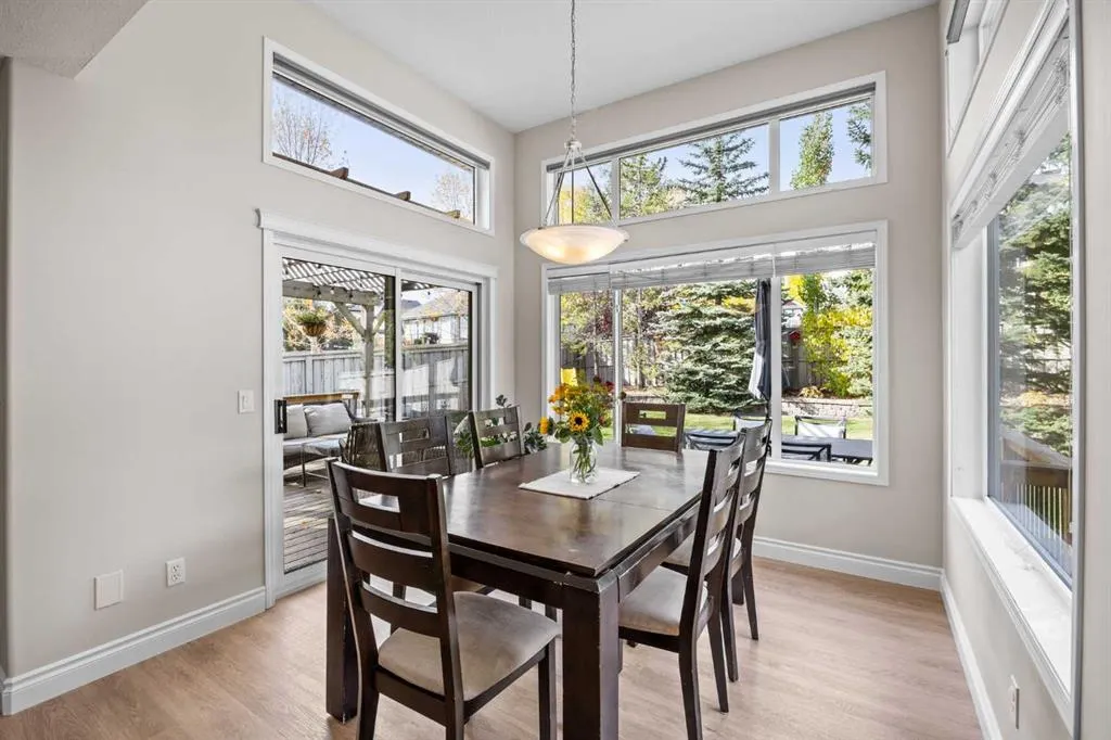7 Springbank Mews SW