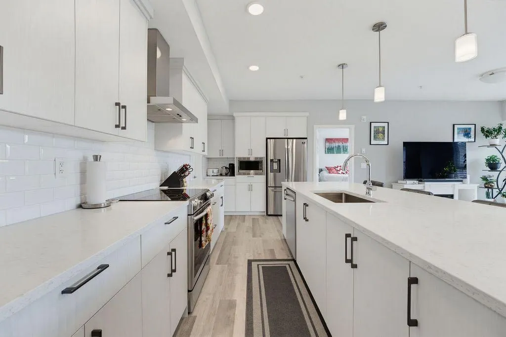 300 Harvest Hills Place NE #204