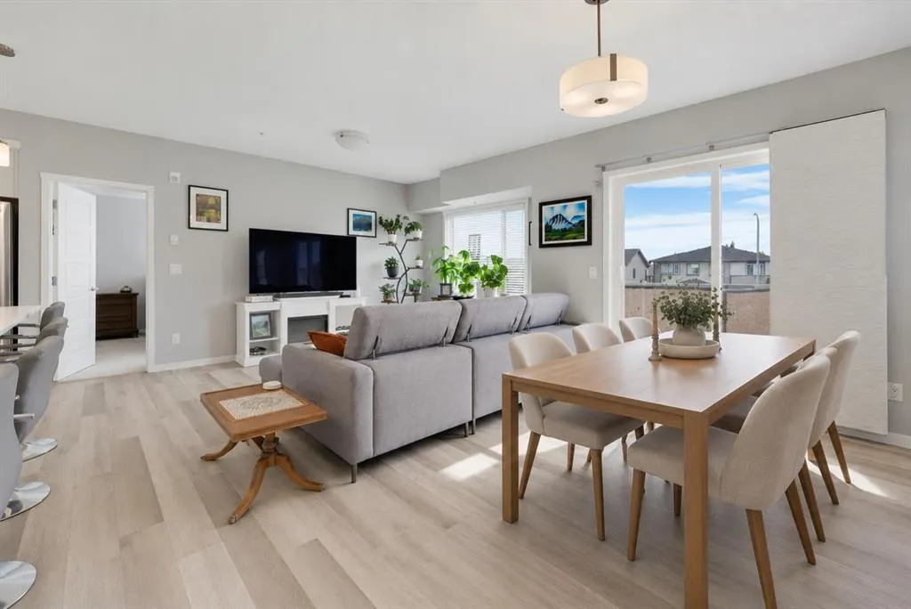 300 Harvest Hills Place NE #204