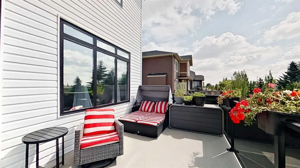 3 Highwood Drive