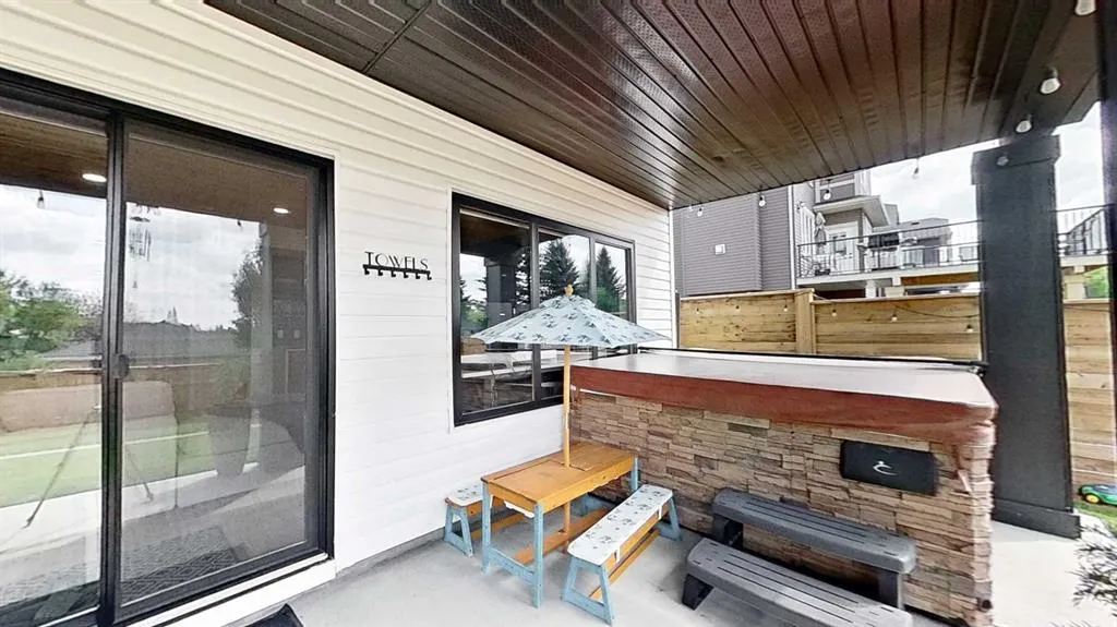 3 Highwood Drive