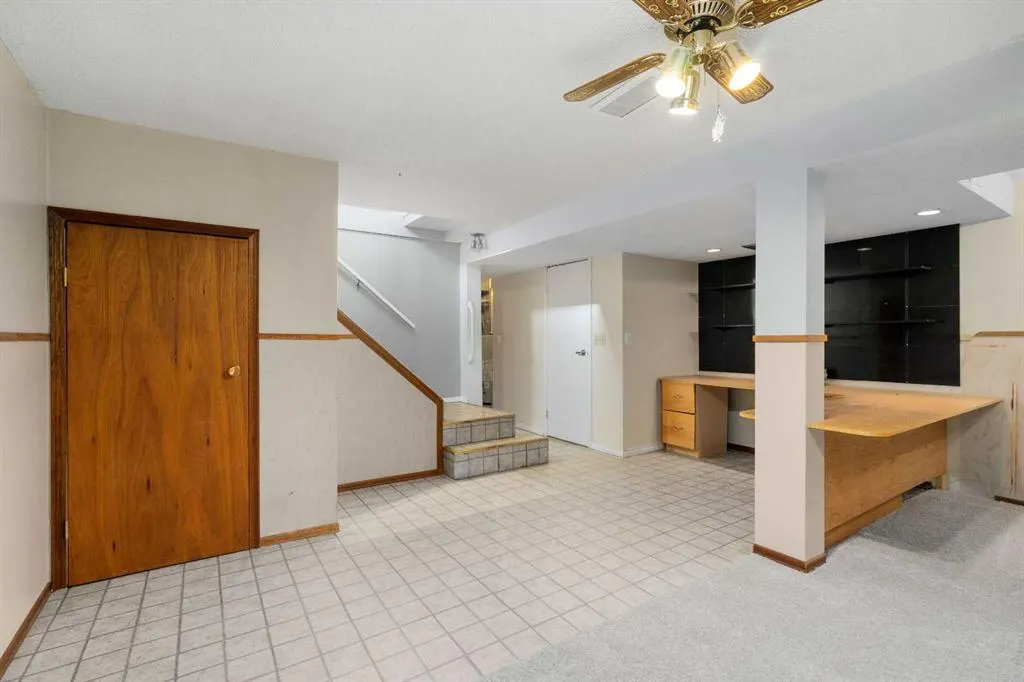 921 Erin Woods Drive SE