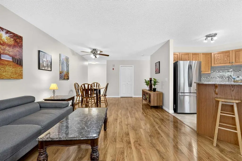 5105 Valleyview Park SE #105