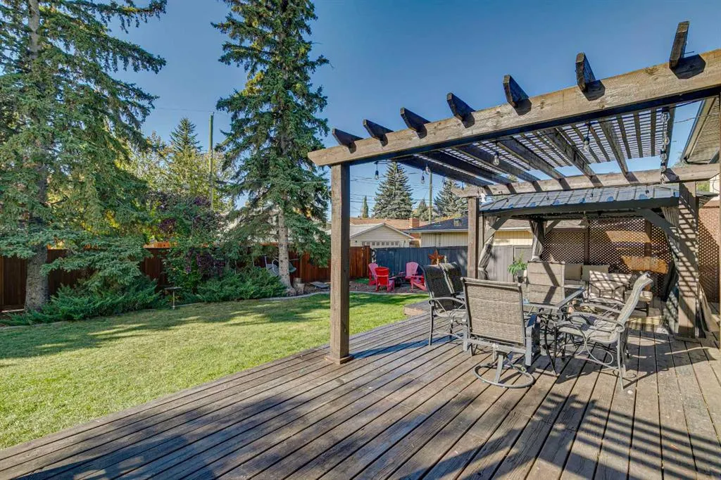 43 Lake Sundance Place SE