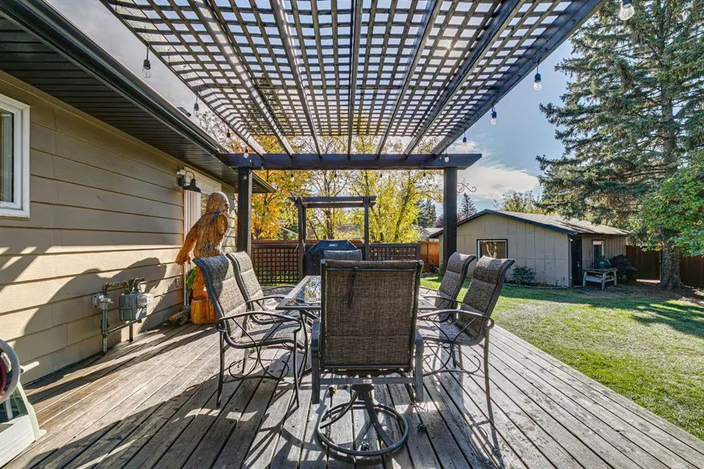 43 Lake Sundance Place SE