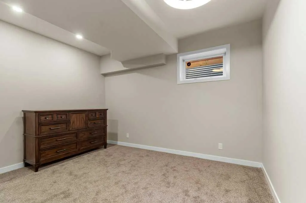 21 Elkin Close