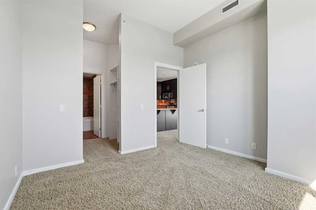1410 1 Street SE #1505