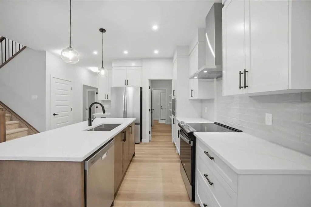 117 Topaz Place