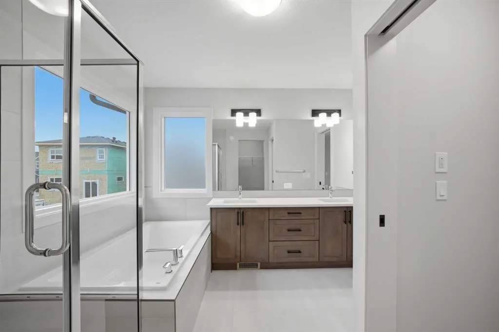 117 Topaz Place