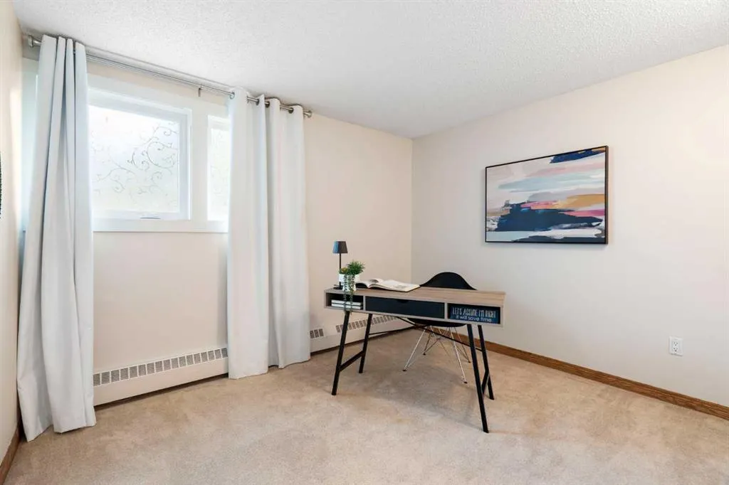 550 Westwood Drive SW #101