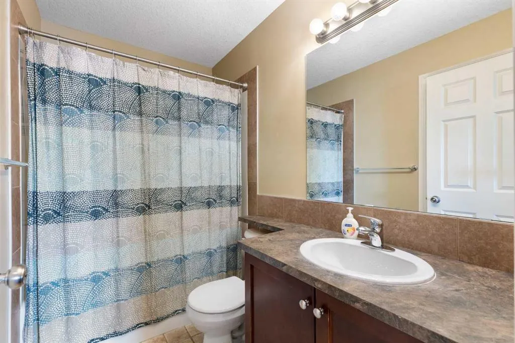 11 Royal Crest Court NW