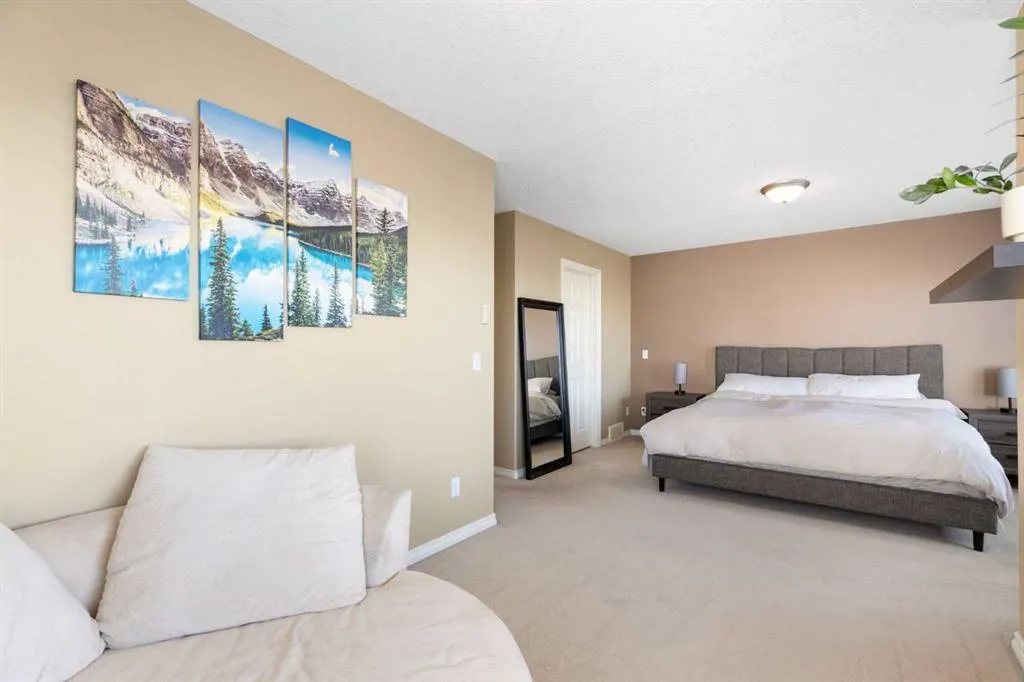 11 Royal Crest Court NW