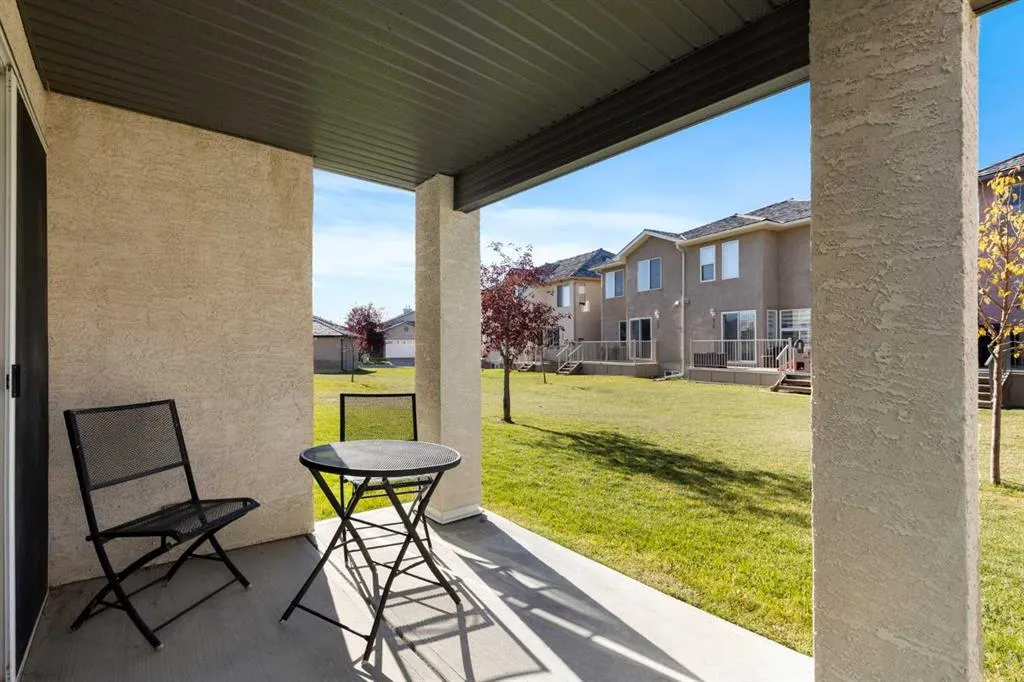 11 Royal Crest Court NW