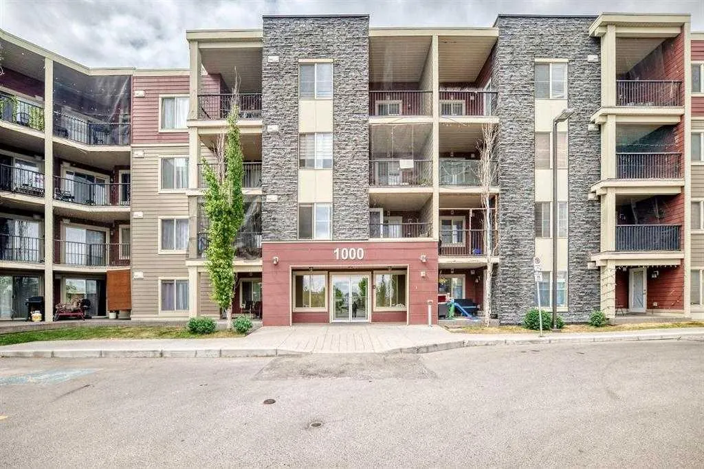 5 saddlestone Way NE #106