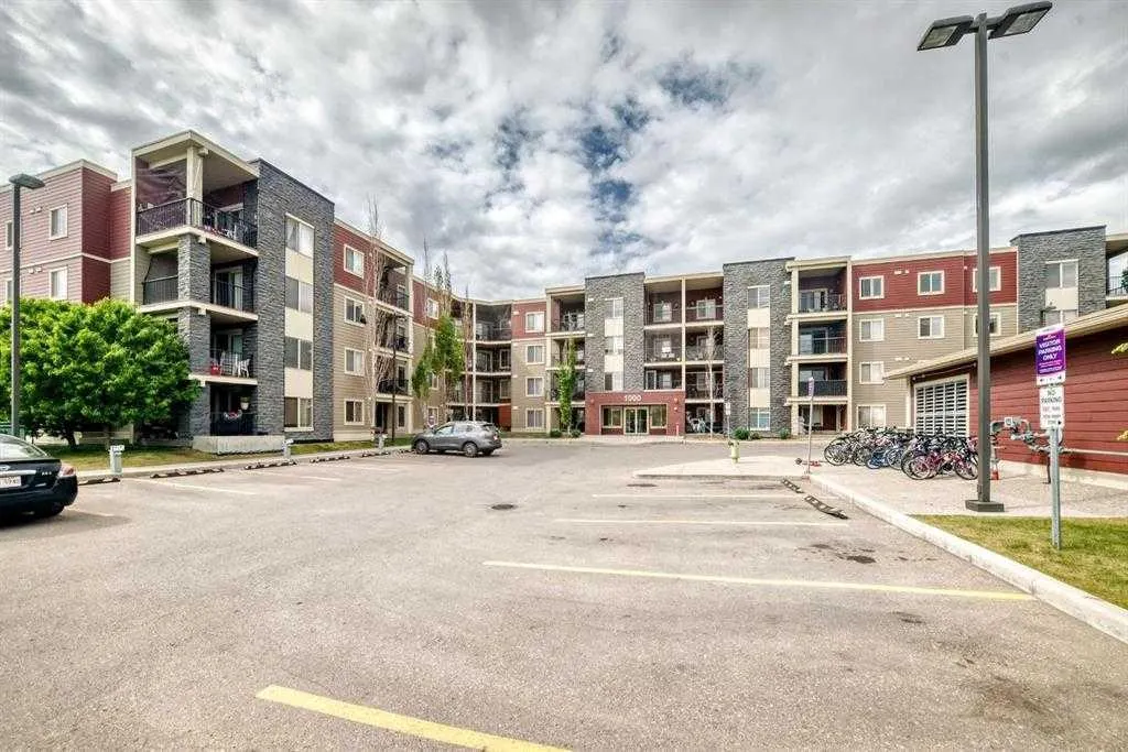 5 saddlestone Way NE #106