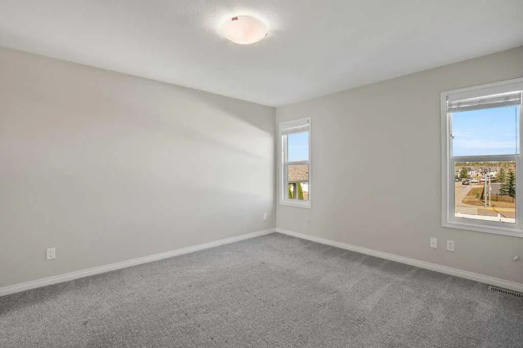 1 Coventry Close