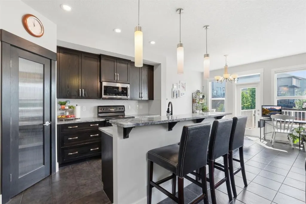 93 Heritage Hill