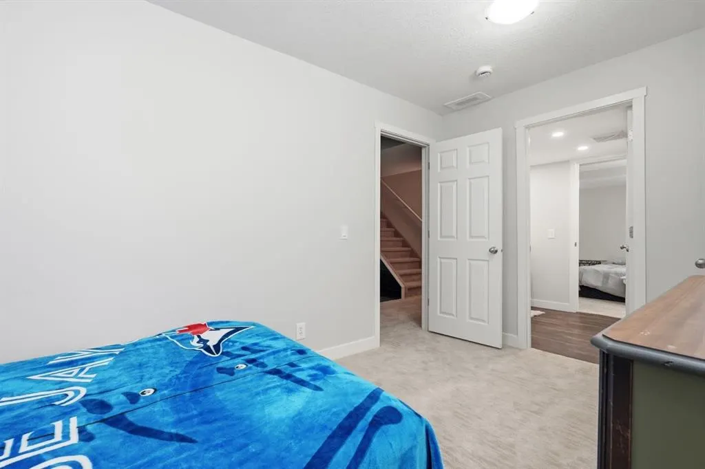 93 Heritage Hill