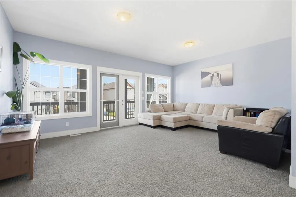 93 Heritage Hill