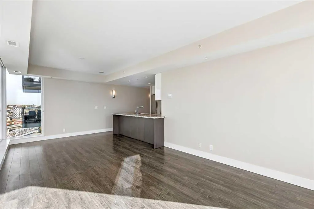 510 6 Avenue SE #1608