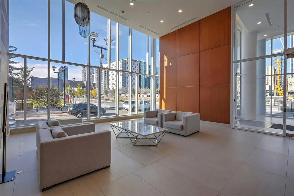 510 6 Avenue SE #1608
