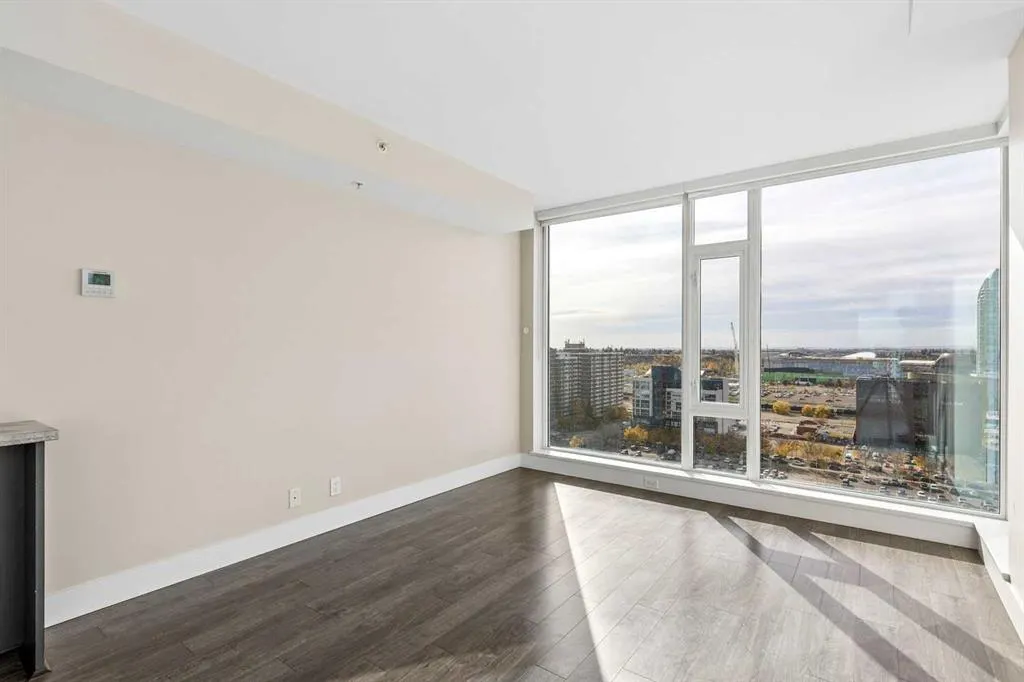 510 6 Avenue SE #1608