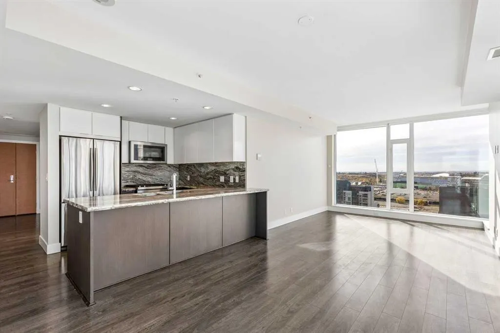 510 6 Avenue SE #1608