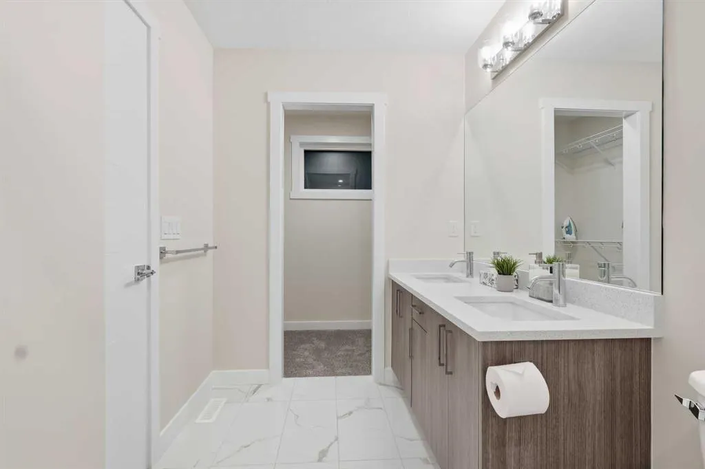 312 RED SKY Villas NE