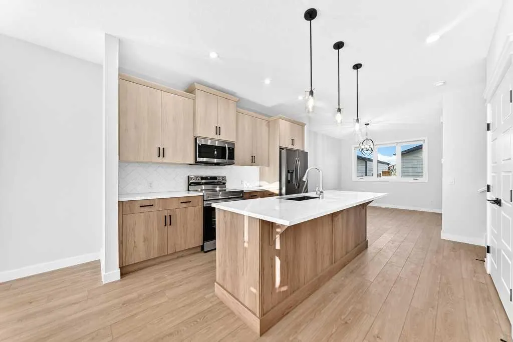 28 Veranda Boulevard SW