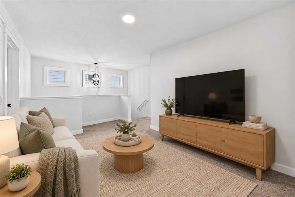 28 Veranda Boulevard SW