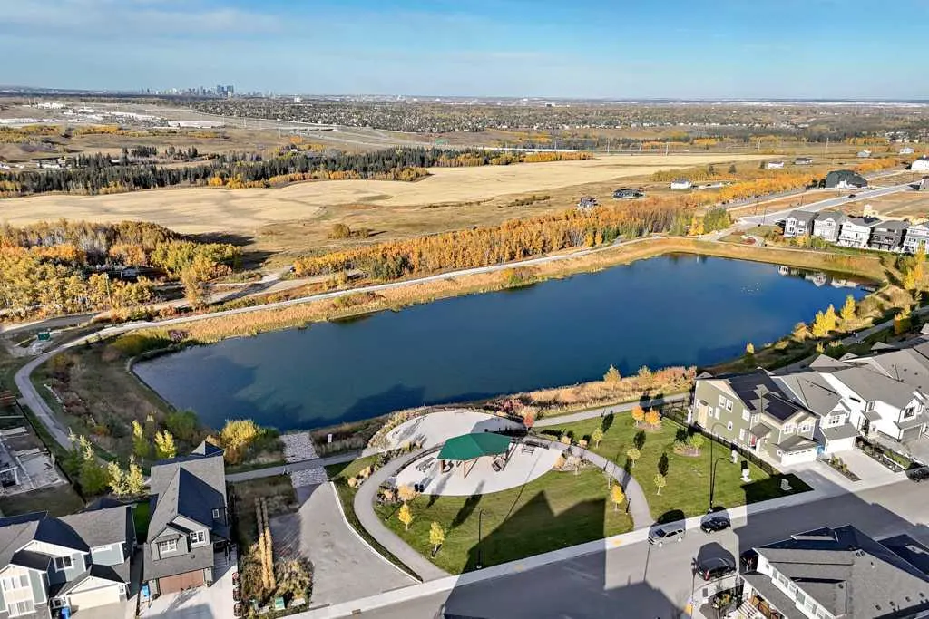 28 Veranda Boulevard SW