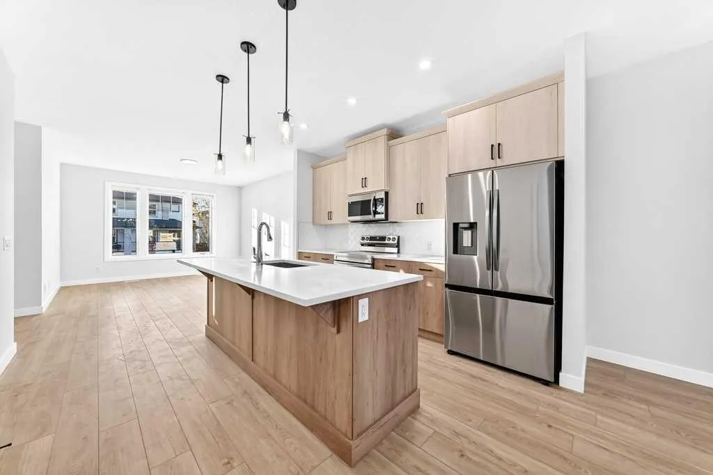 28 Veranda Boulevard SW