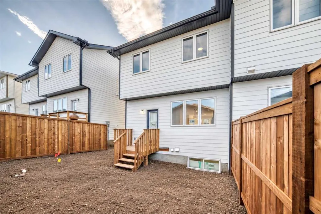 28 Veranda Boulevard SW