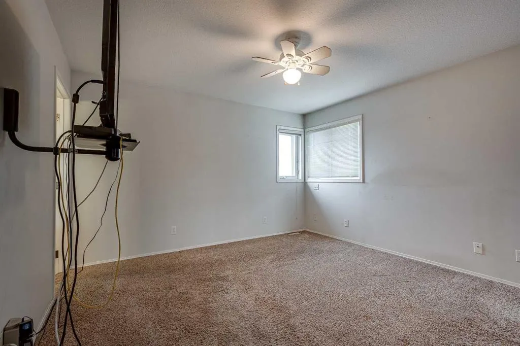 82 Ruttan Close