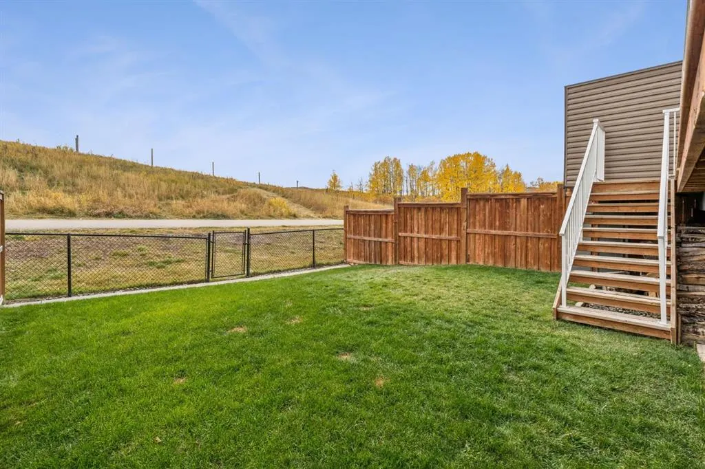 63 Fireside Crescent