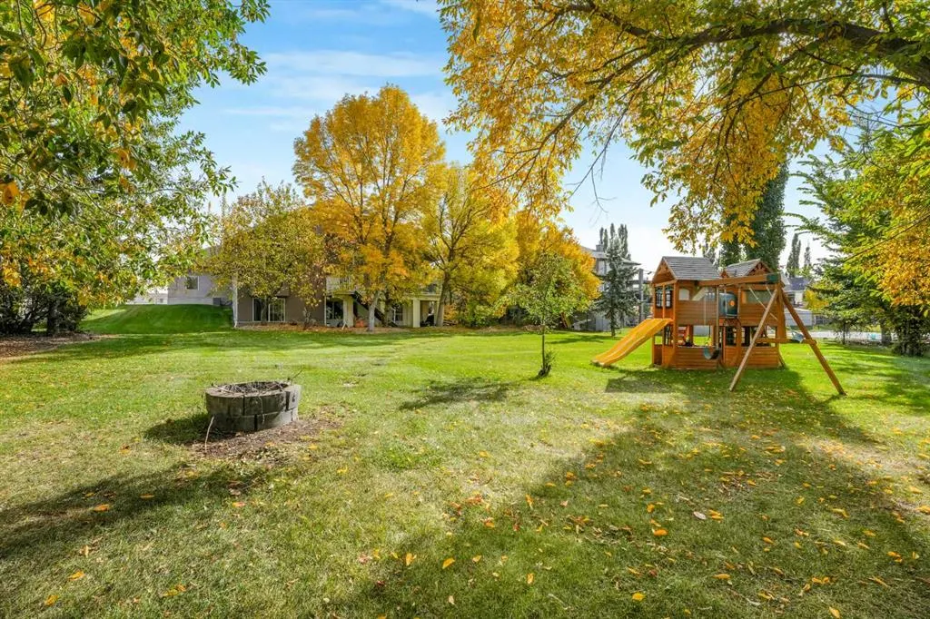 665 East Lakeview Road