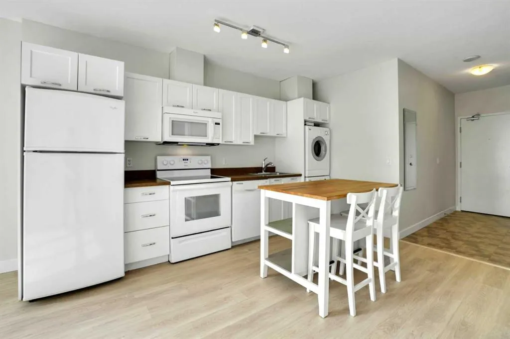 3830 Brentwood Road NW #704
