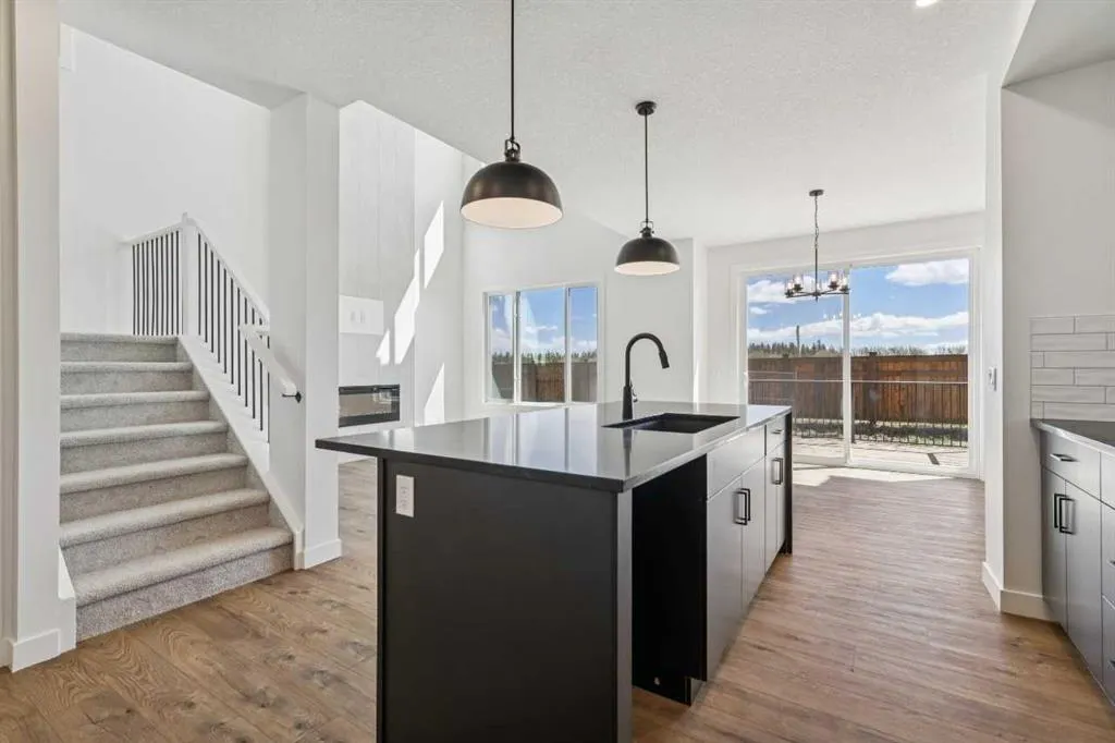 73 Sora Gardens SE